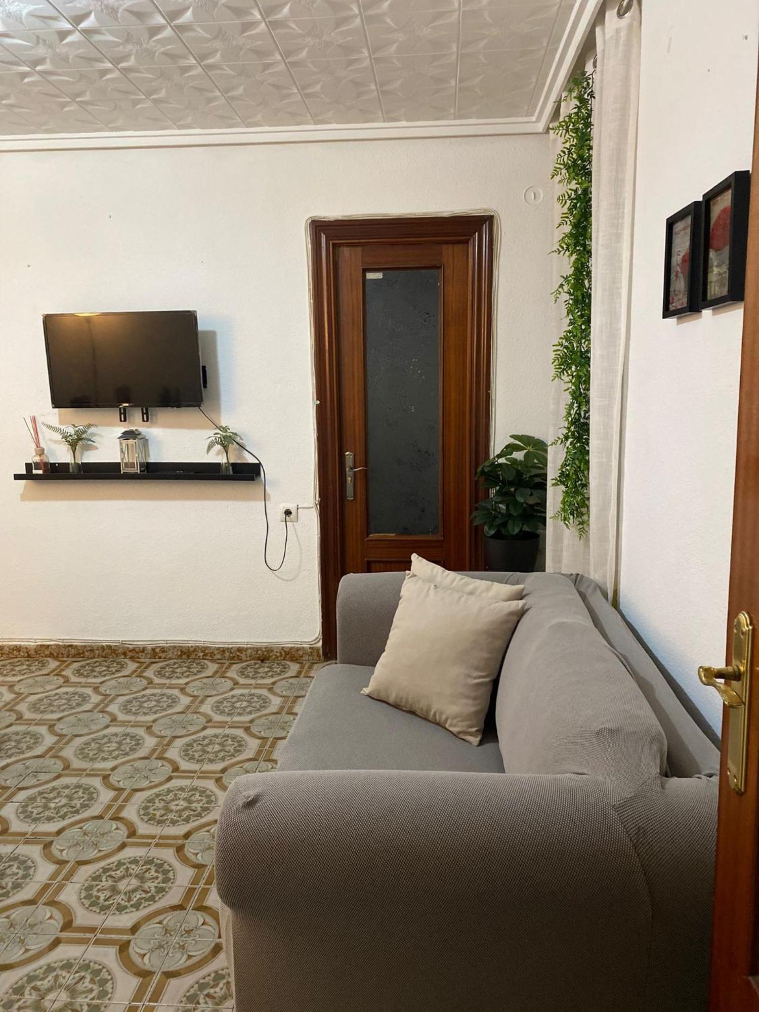 Valencia Well Located Shared Apartment Экстерьер фото